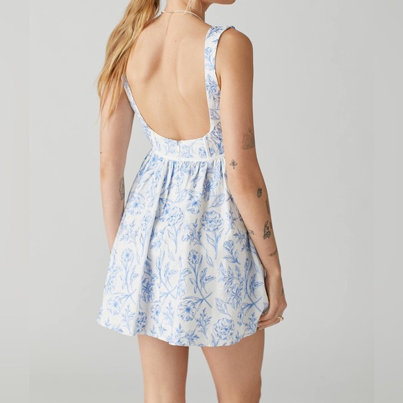 For Love and Lemons Maisie Mini Dress Floral Blue and White - Picture 2 of 8